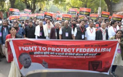 DMK, Left Front stage protest against Centre in Delhi